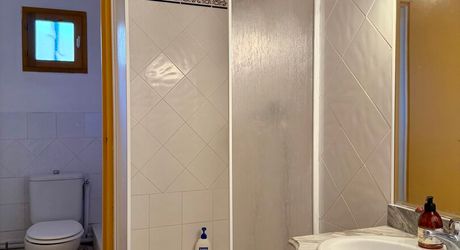 Maison en pierres avec source, ruisseau et piscine – Proche Sarlat-la-Canéda