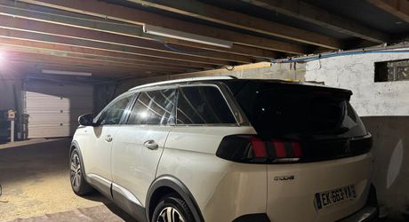 Maison ossature bois avec vaste séjour, suites, piscine et panneaux solaires