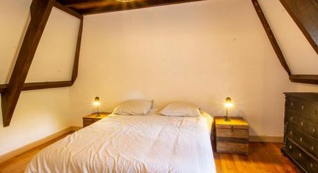 Propriété de charme – 3 maisons sur 2 ha, sans vis-à-vis, piscine, gîtes prêts à exploiter