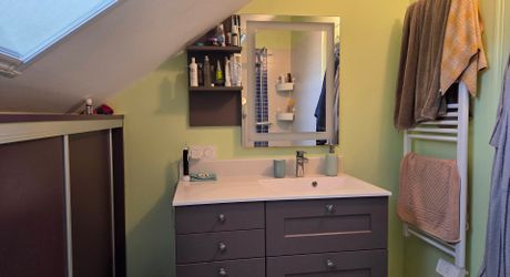 Propriété de charme – 3 maisons sur 2 ha, sans vis-à-vis, piscine, gîtes prêts à exploiter