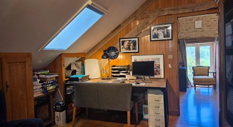 Propriété de charme – 3 maisons sur 2 ha, sans vis-à-vis, piscine, gîtes prêts à exploiter