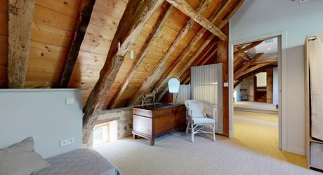 Maison de caractère rénovée avec piscine et vue dégagée entre Sarlat et  Souillac