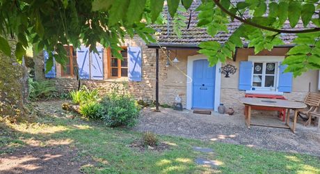 Maison ancienne pleine de charme avec petite dépendance (pour locatif) dans un hameau au calme