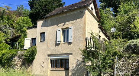 PETIT PRIX Maison à rénover entièrement – Avis aux amateurs de défis !