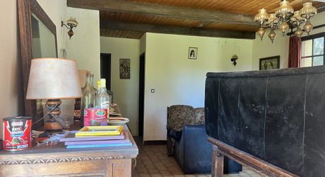 PETIT PRIX Maison à rénover entièrement – Avis aux amateurs de défis !