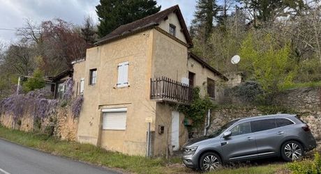 PETIT PRIX Maison à rénover entièrement – Avis aux amateurs de défis !