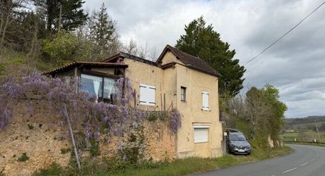 PETIT PRIX Maison à rénover entièrement – Avis aux amateurs de défis !