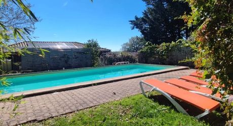 Spacieuse longère 13 pièces avec piscine à Beaumontois