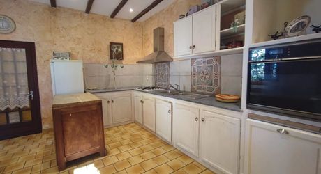 Spacieuse longère 13 pièces avec piscine à Beaumontois