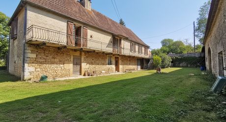 CORPS DE FERME