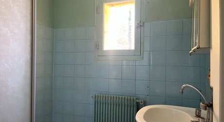 Beau bien de caractère avec dépendances à rénover – Idéal projet touristique ou familial Périgord Noir