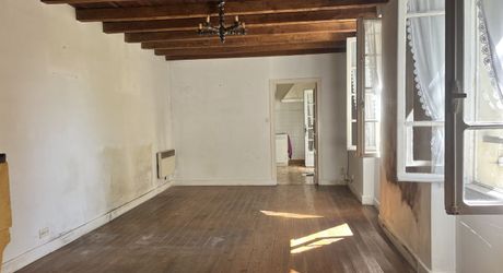 Maison en pierre à rénover entièrement – Proche Belvès.
