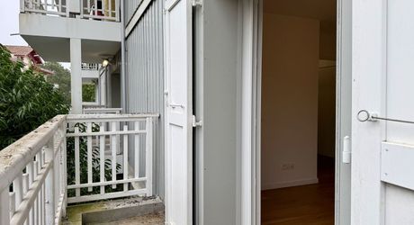 Appartement avec deux balcons et parking en sous-sol – La Teste-de-Buch