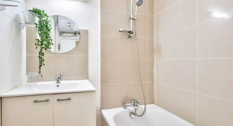 PARIS CENTRE – CHÂTELET / LES HALLES – APPARTEMENT 2 PIÈCES AVEC BALCON AU CŒUR DE LA CAPITALE
