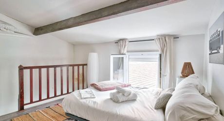 PARIS CENTRE – CHÂTELET / LES HALLES – APPARTEMENT 2 PIÈCES AVEC BALCON AU CŒUR DE LA CAPITALE