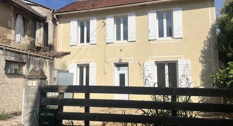 Maison avec 2 chambres, proche de toutes commodités