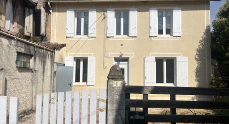 Maison avec 2 chambres, proche de toutes commodités