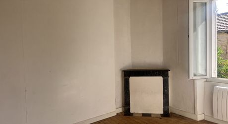 Maison avec 2 chambres, proche de toutes commodités