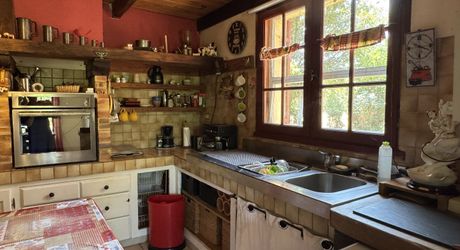 Maison de plain-pied 3 chambres sur 9 899 m² de terrain