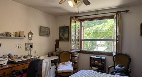 Maison de plain-pied 3 chambres sur 9 899 m² de terrain