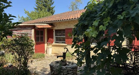 Maison de plain-pied 3 chambres sur 9 899 m² de terrain