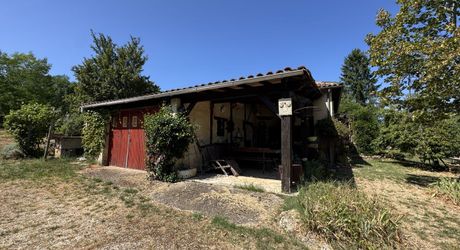 Maison de plain-pied 3 chambres sur 9 899 m² de terrain