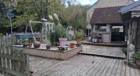 Grande maison de famille sur un joli terrain de 1500 m2 !