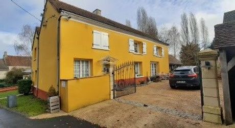 Grande maison de famille sur un joli terrain de 1500 m2 !