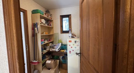 MAISON INDÉPENDANTE AU CALME AVEC TERRAIN BOISÉ PROCHE COMMERCES