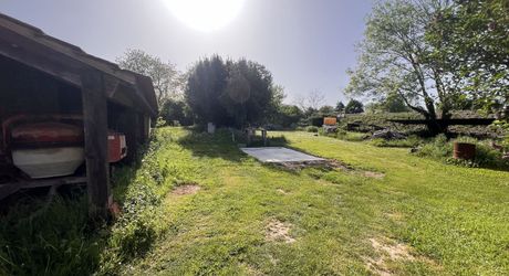 Golf 9 trous avec maison d'habitation, restaurant et dépendances Perigord Noir