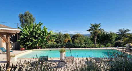 Maison Principale, Gîte, Piscine, Belle Vue et terrain de plus de 4000m2