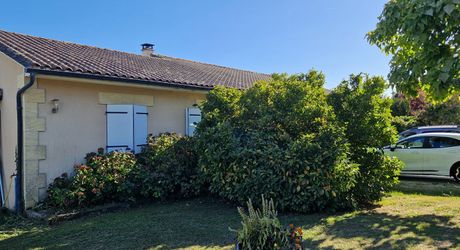 Maison Principale, Gîte, Piscine, Belle Vue et terrain de plus de 4000m2