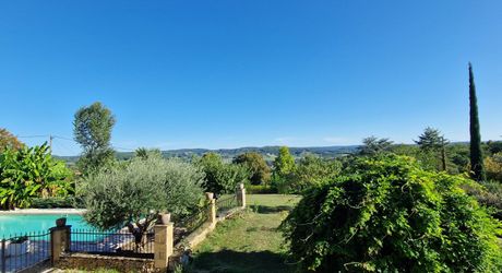 Maison Principale, Gîte, Piscine, Belle Vue et terrain de plus de 4000m2
