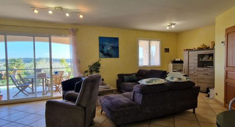 Maison Principale, Gîte, Piscine, Belle Vue et terrain de plus de 4000m2