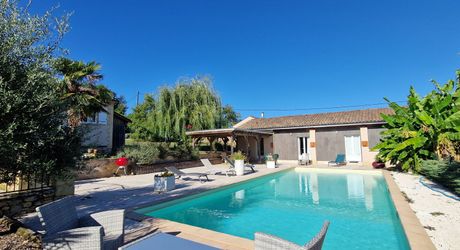 Maison Principale, Gîte, Piscine, Belle Vue et terrain de plus de 4000m2