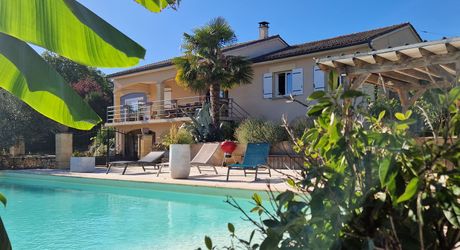 Maison Principale, Gîte, Piscine, Belle Vue et terrain de plus de 4000m2