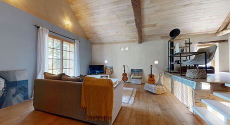 Propriété de caractère avec 4 habitations, piscine et activité de gîtes – À proximité de Saint-Cyprien, en Périgord Noir