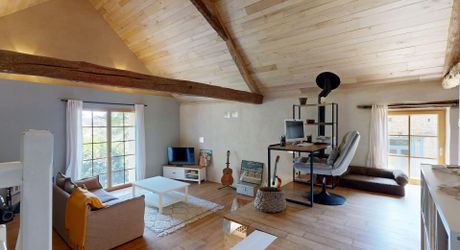 Propriété de caractère avec 4 habitations, piscine et activité de gîtes – À proximité de Saint-Cyprien, en Périgord Noir