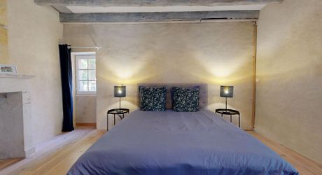 Propriété de caractère avec 4 habitations, piscine et activité de gîtes – À proximité de Saint-Cyprien, en Périgord Noir