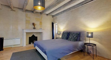 Propriété de caractère avec 4 habitations, piscine et activité de gîtes – À proximité de Saint-Cyprien, en Périgord Noir