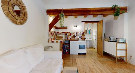 Propriété de caractère avec 4 habitations, piscine et activité de gîtes – À proximité de Saint-Cyprien, en Périgord Noir