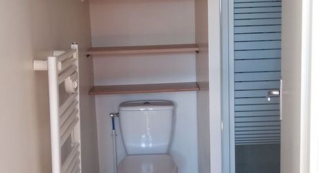 Appartement type T2 de 39 m2 avec ascenseur, commerces à proximité 