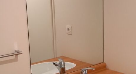 Appartement type T2 de 39 m2 avec ascenseur, commerces à proximité 