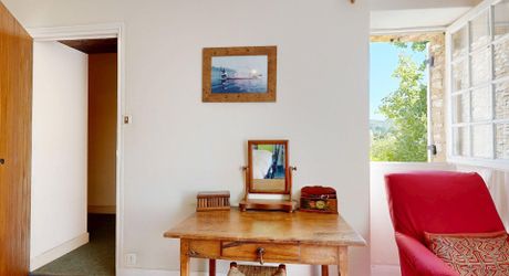 Maison de charme avec gîte et piscine au calme