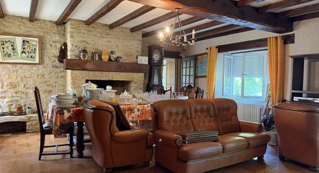 Ancien corps de ferme au cœur d’un petit hameau calme