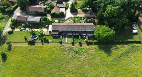 Ensemble immobilier de 5 logements – Investissement locatif avec dépendances