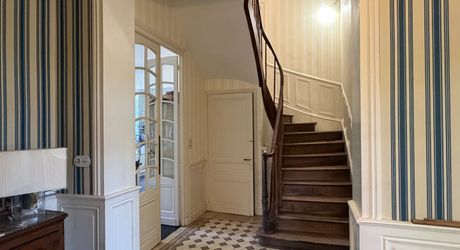Propriété de caractère avec maison de maître, dépendances et parc arboré au cœur du Périgord Noir