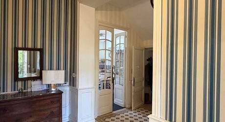 Propriété de caractère avec maison de maître, dépendances et parc arboré au cœur du Périgord Noir