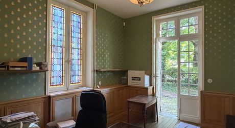 Propriété de caractère avec maison de maître, dépendances et parc arboré au cœur du Périgord Noir