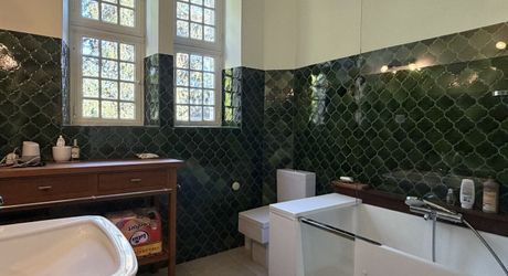 Propriété de caractère avec maison de maître, dépendances et parc arboré au cœur du Périgord Noir